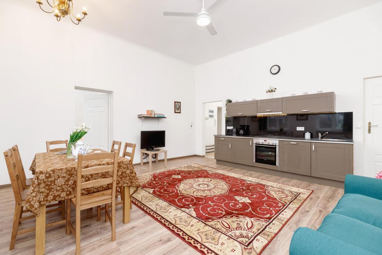 Apartment Pijarska Krakow By Noclegi Renters מראה חיצוני תמונה