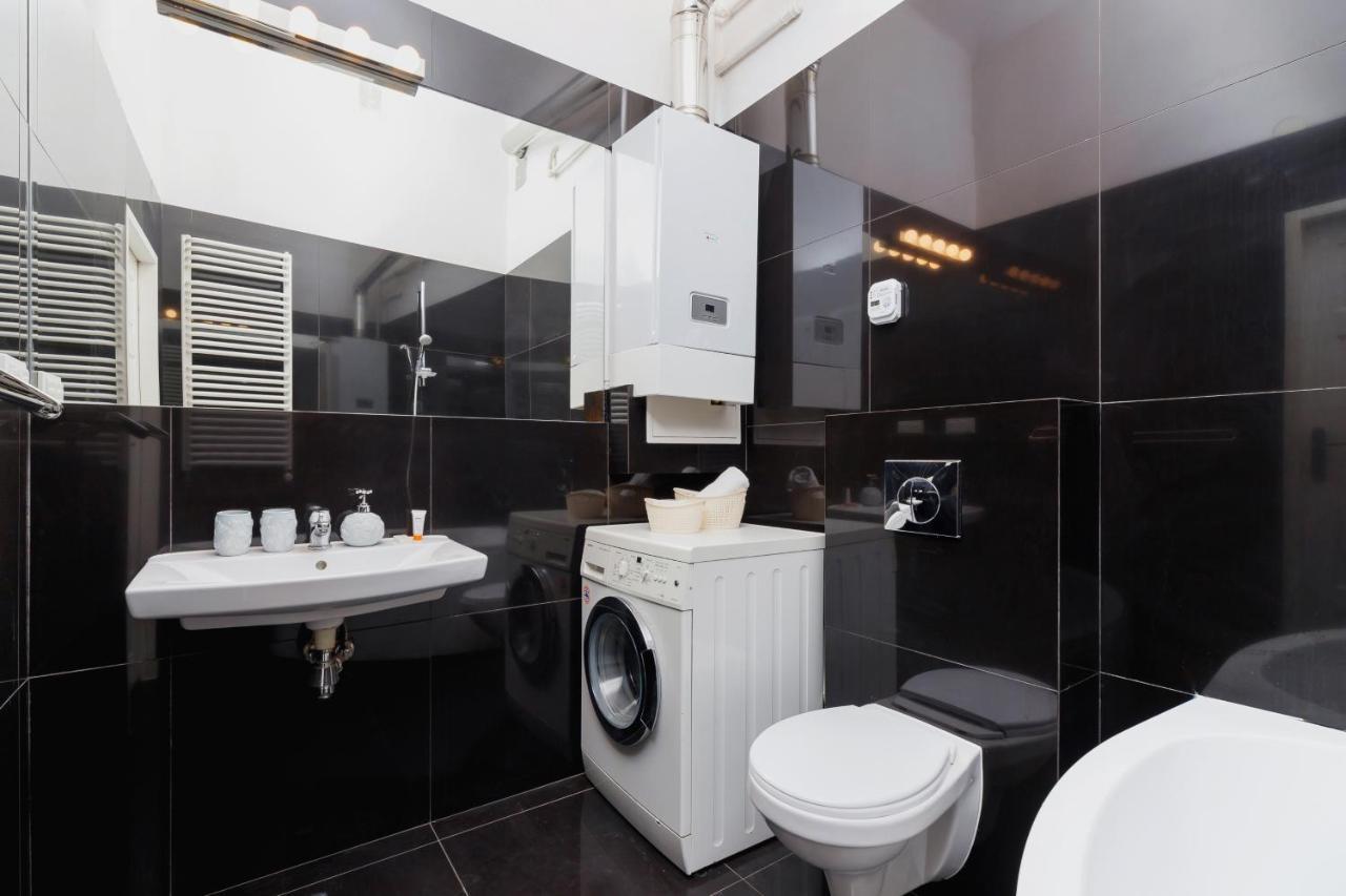Apartment Pijarska Krakow By Noclegi Renters מראה חיצוני תמונה