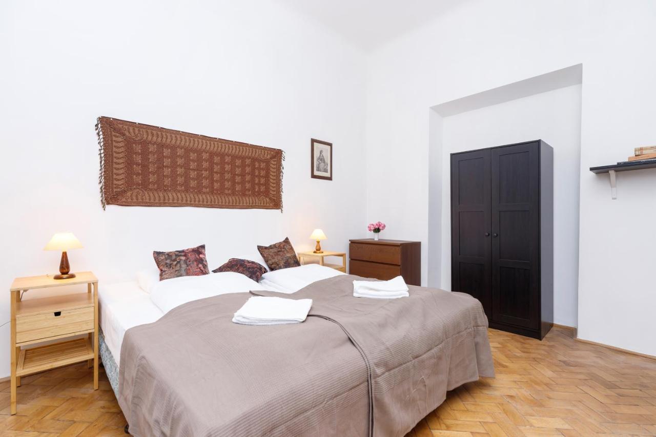 Apartment Pijarska Krakow By Noclegi Renters מראה חיצוני תמונה